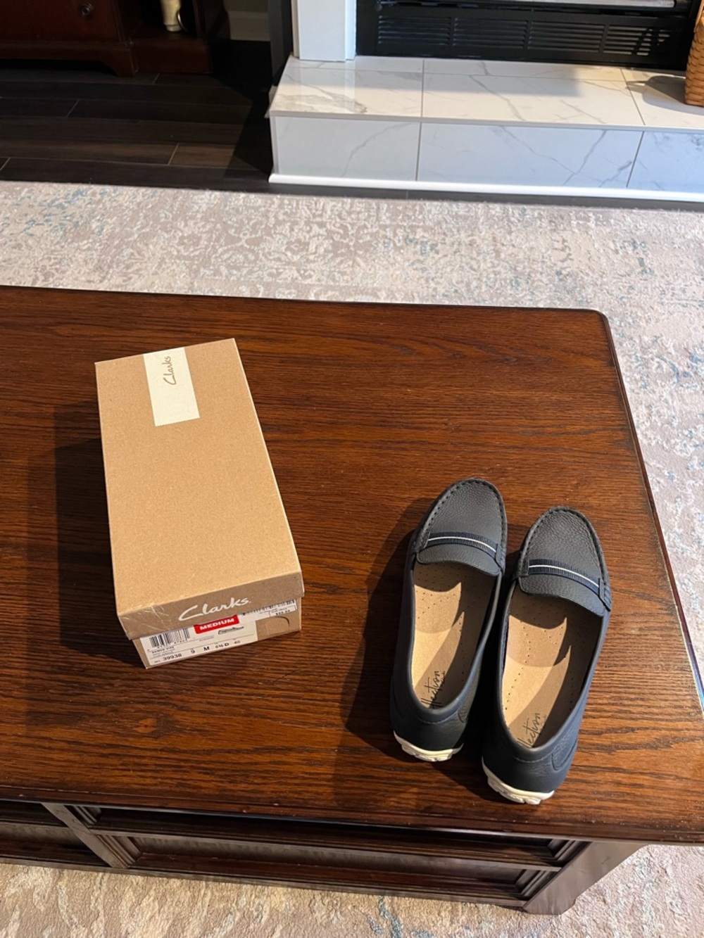 Clarks Driving Loafers - Picture 4 of 7